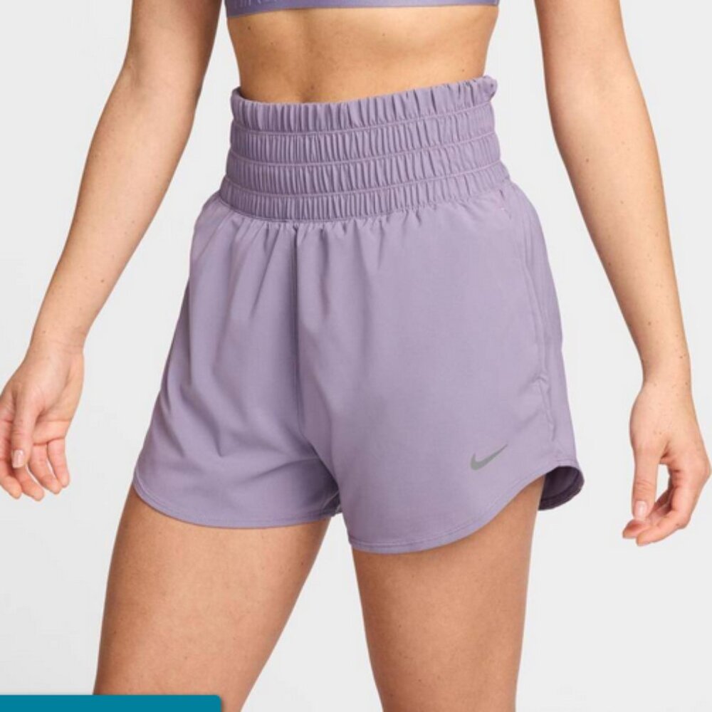 Nike One Dri-Fit Ultra Short Size S in Purple